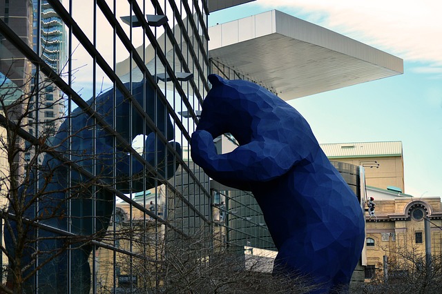 デンバー コンベンションセンターの青い熊