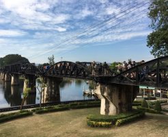 タイ旅行4日目：カンチャナブリで「戦場に架ける橋」「泰緬鉄道」「アルヒル桟道橋」などの観光スポットを巡る