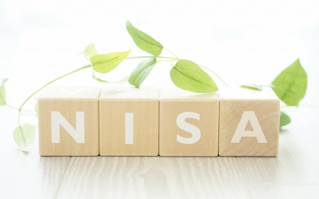 「新NISA」と「現行NISA」、何が違うのか
