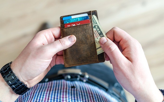 ミニマリストにも人気な「ミニ財布」おすすめ15選：コンパクトでも使いやすい！　※Amazonで最大10%還元（11/5まで）