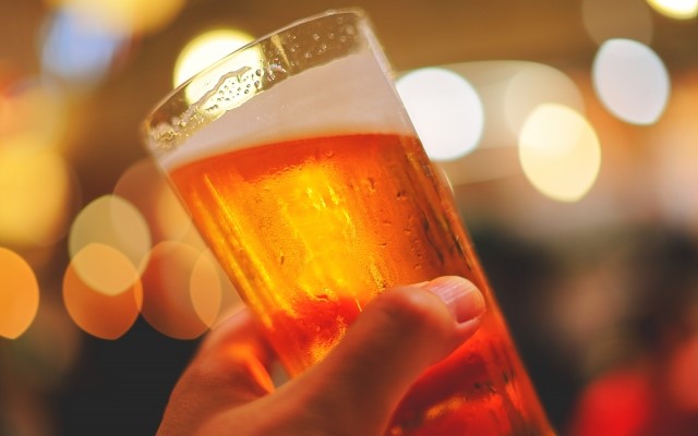 酒税法改正で10月からビール類の値段変動。値上げ目前で買うべきお酒は「新ジャンル」と「ワイン」